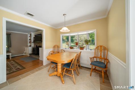 5 Twin Rocks Drive New Fairfield CT 06812