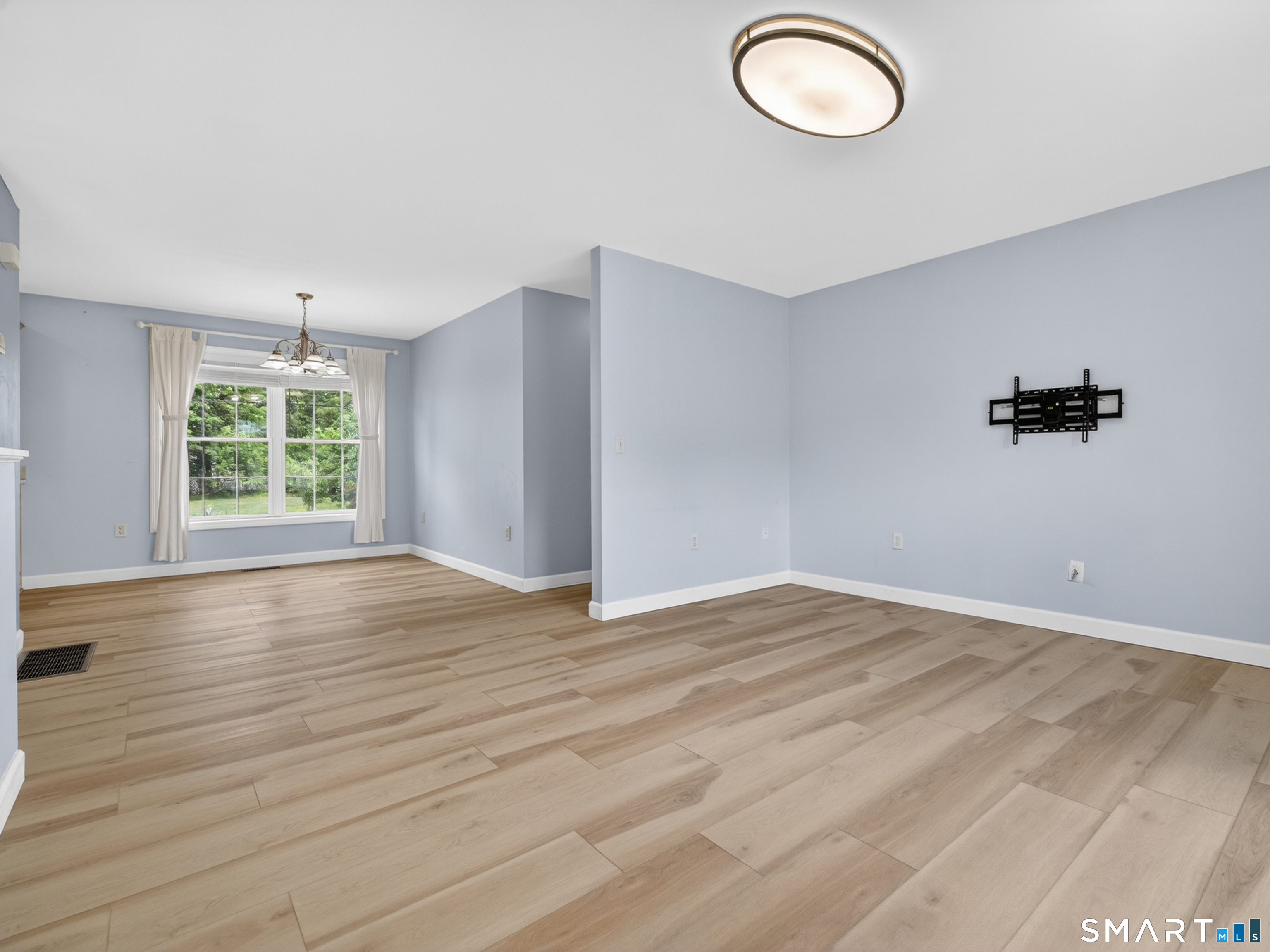 69 Alice St Extension Norwich CT 06360