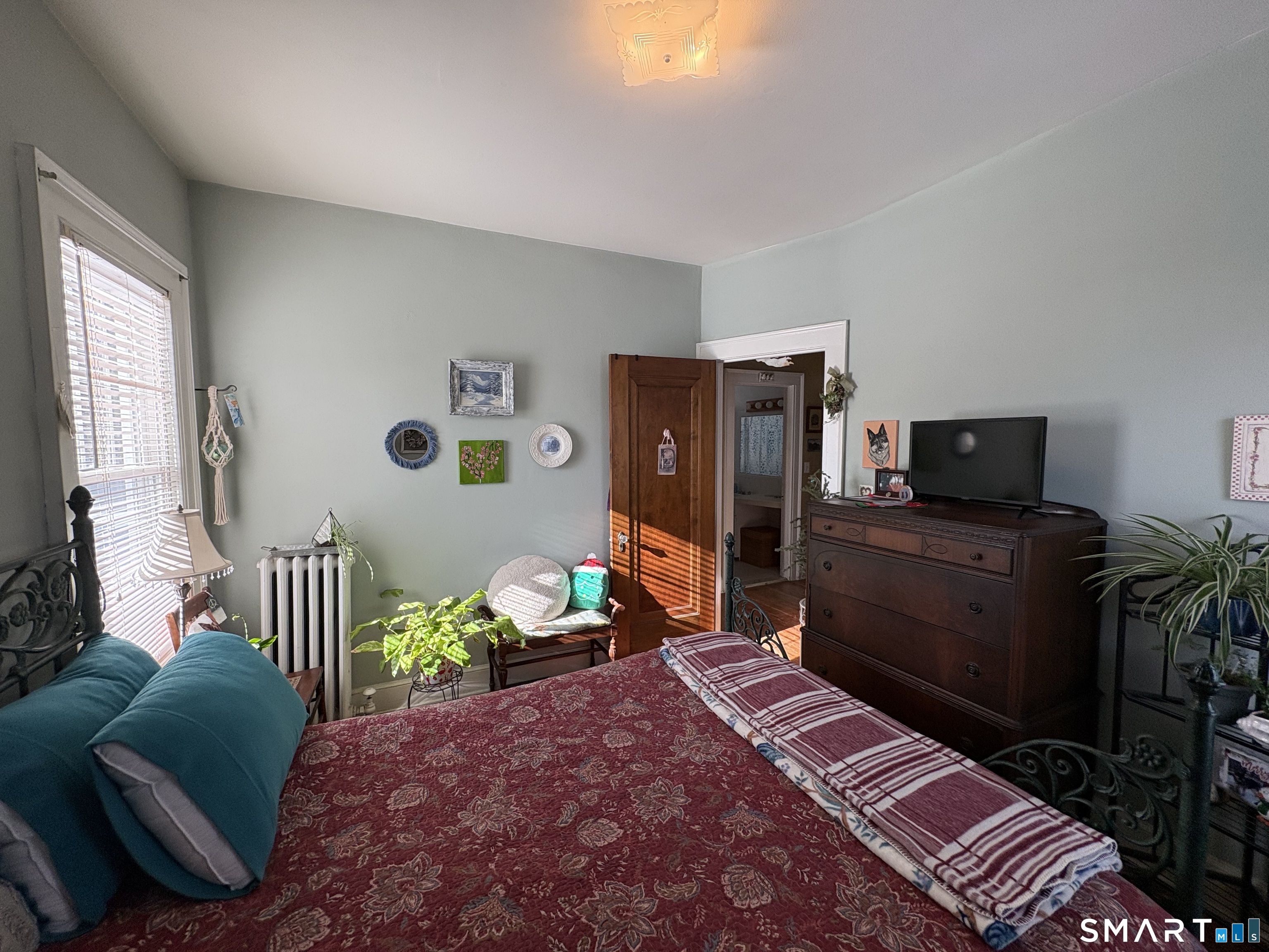 268 Third Avenue West Haven CT 06516