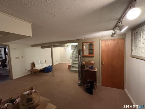 268 Third Avenue West Haven CT 06516