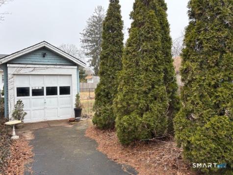 268 Third Avenue West Haven CT 06516