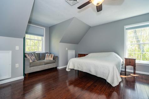 127 Massapeag Road Montville CT 06382