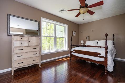 127 Massapeag Road Montville CT 06382