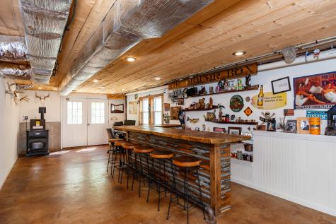 127 Massapeag Road Montville CT 06382