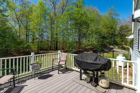 127 Massapeag Road Montville CT 06382