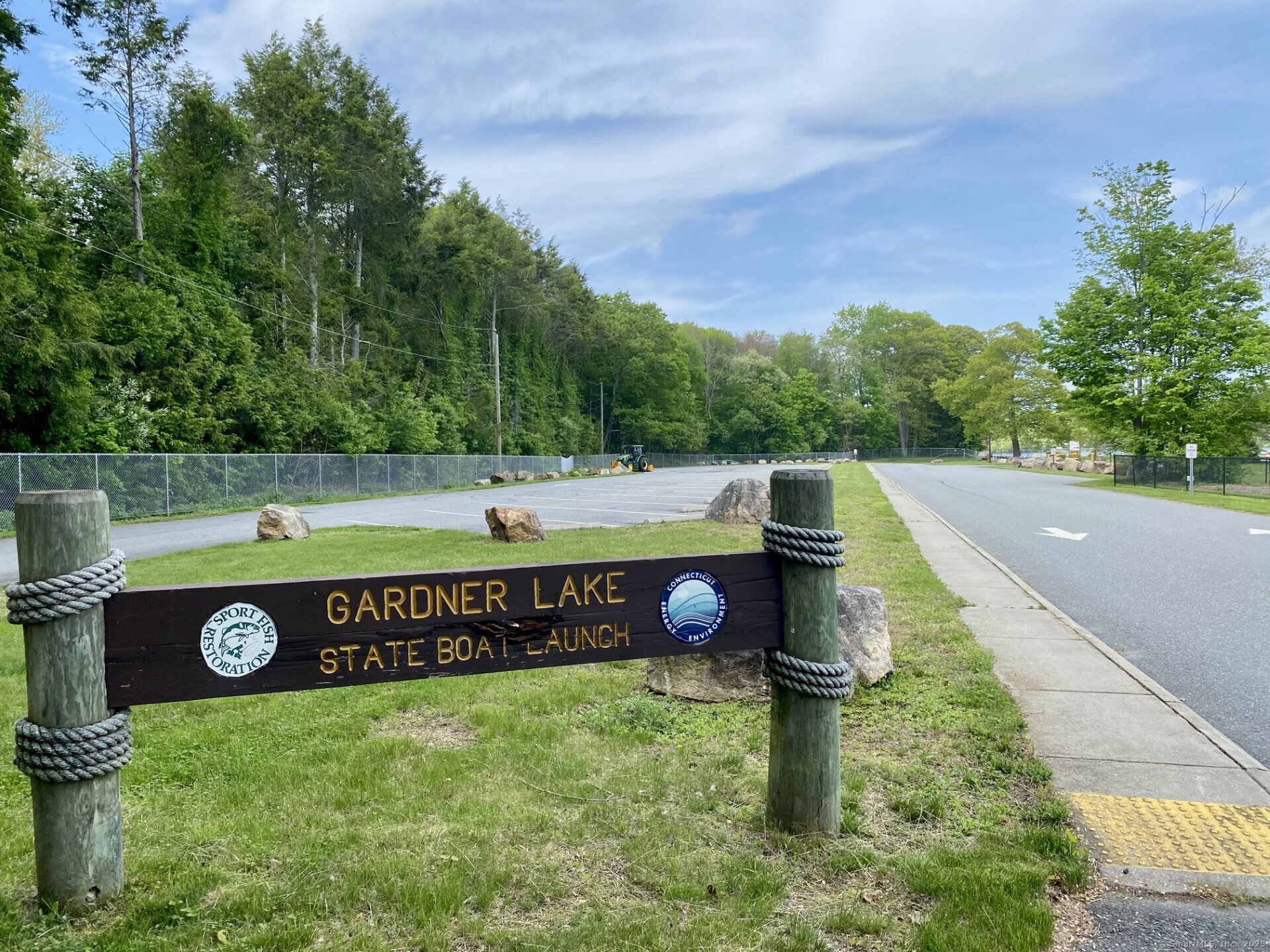 52 Lake View Avenue Salem CT 06420