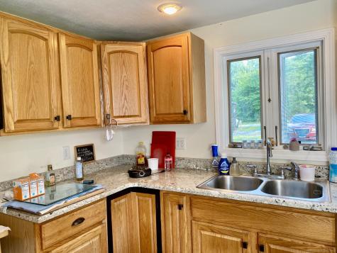 52 Lake View Avenue Salem CT 06420