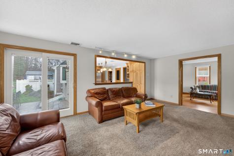 17 Windmill Road Ellington CT 06029