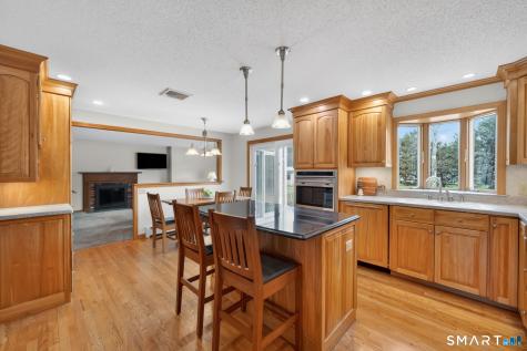 17 Windmill Road Ellington CT 06029