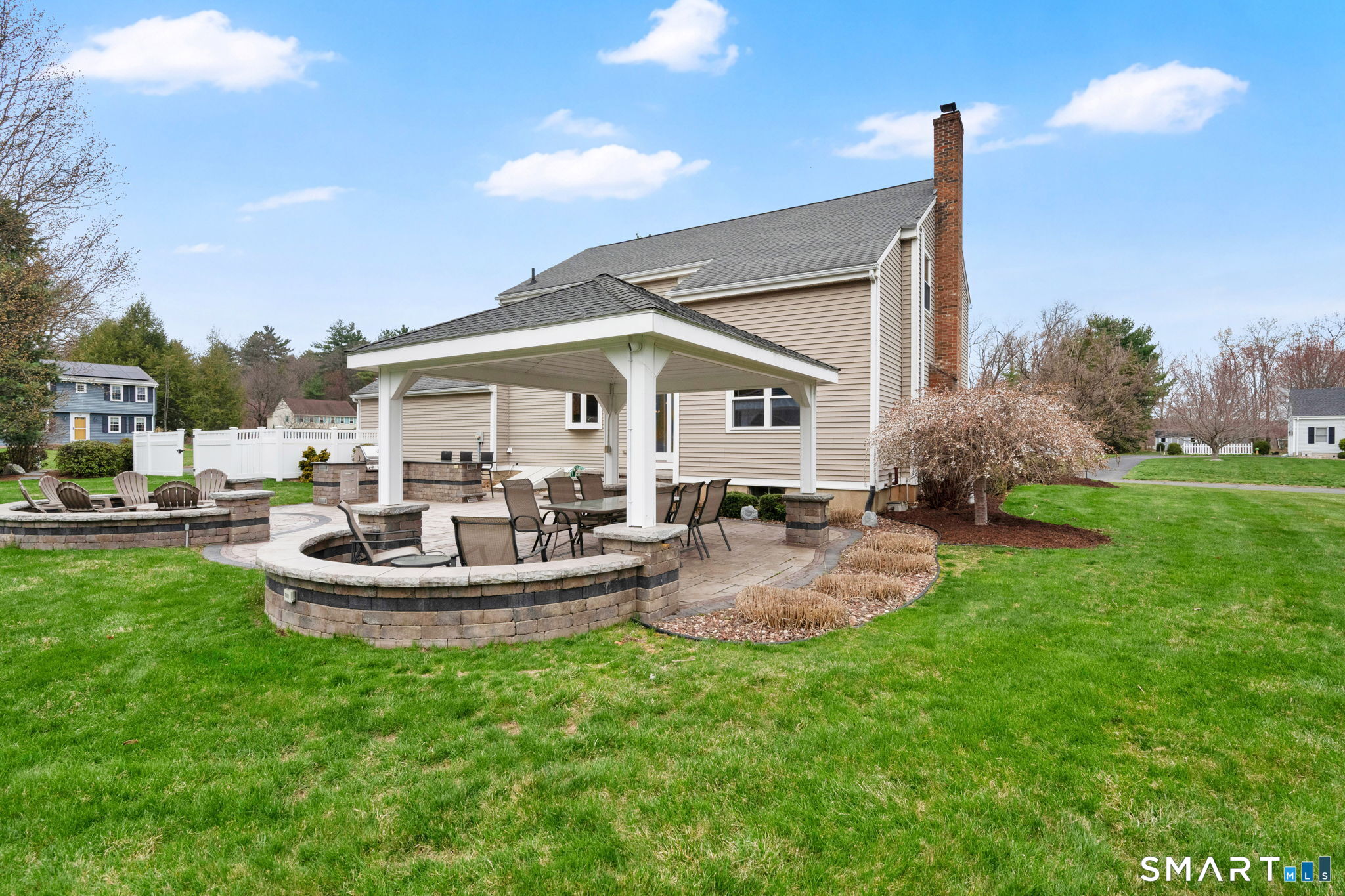 17 Windmill Road Ellington CT 06029