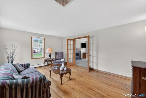17 Windmill Road Ellington CT 06029
