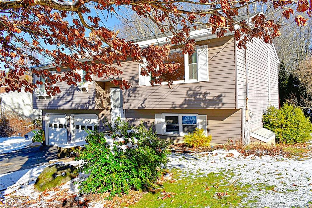 85 Woodhaven Street Waterbury CT 06708