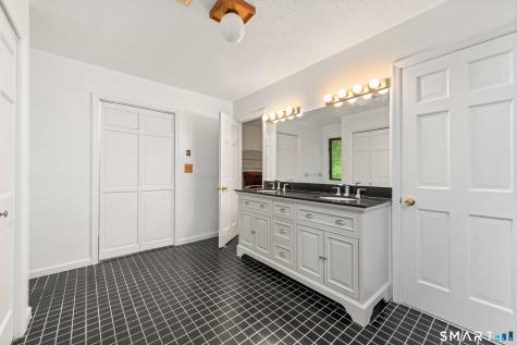 223 Sterling Road Trumbull CT 06611