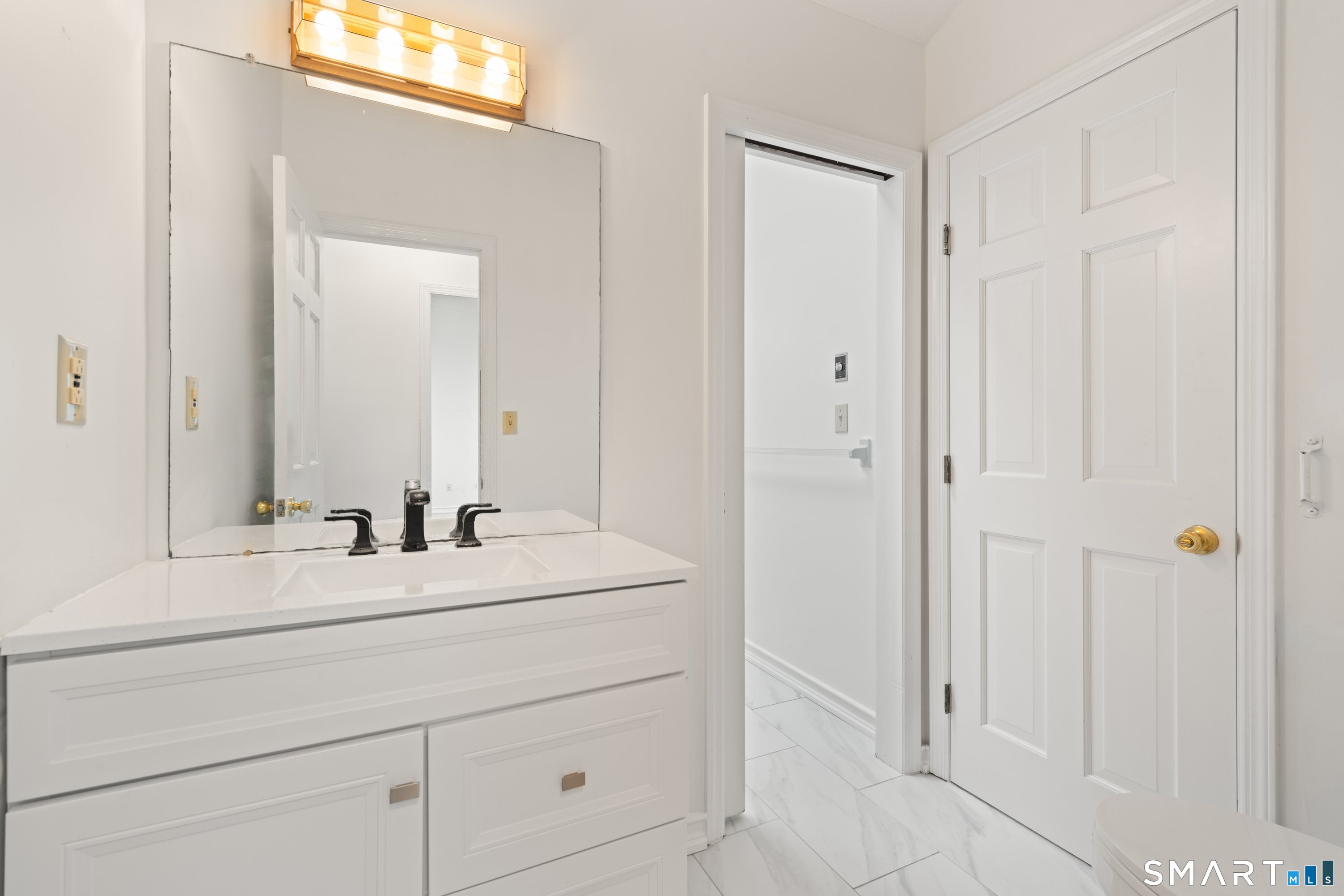 223 Sterling Road Trumbull CT 06611