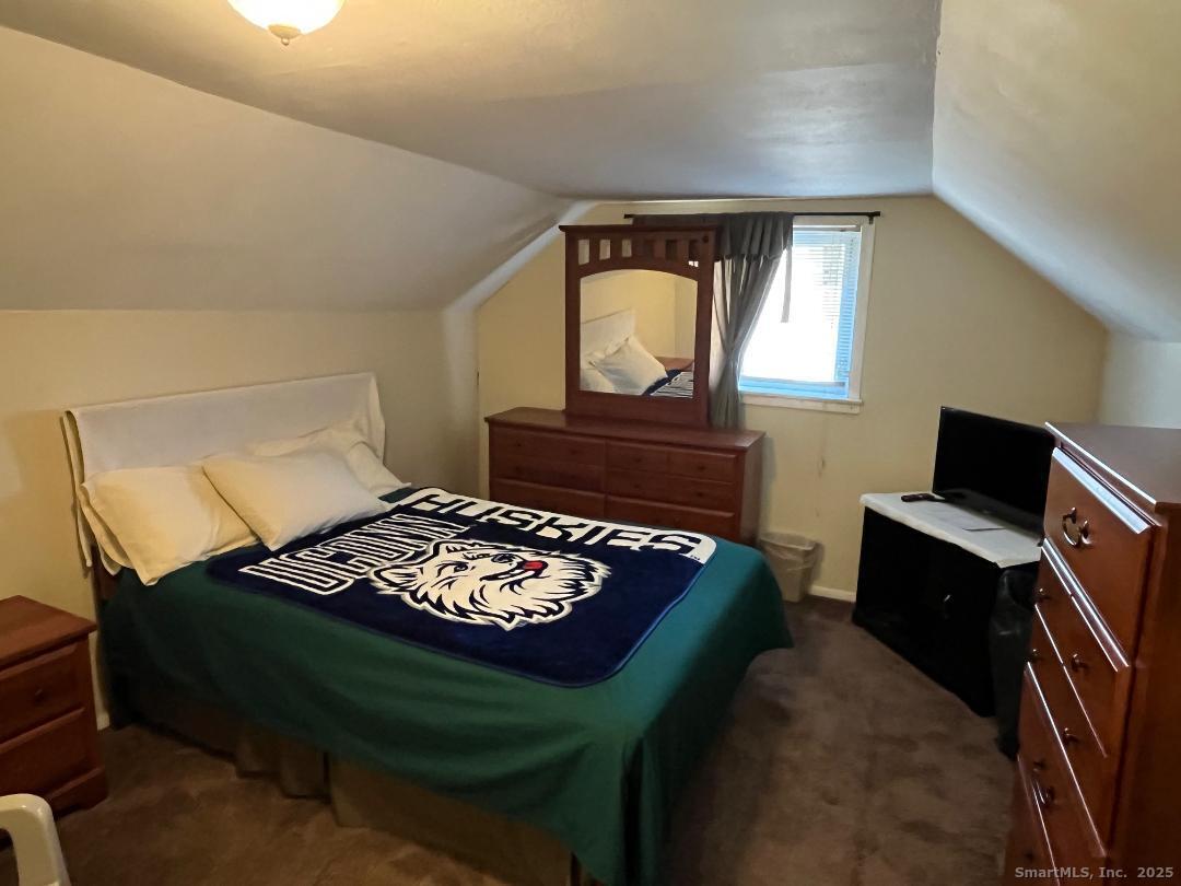 6 Rondy Lane East Hartford CT 06108