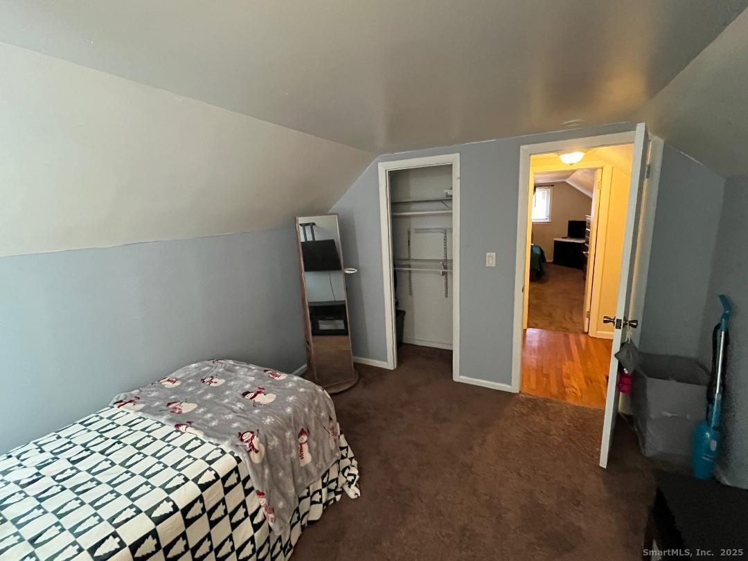 6 Rondy Lane East Hartford CT 06108