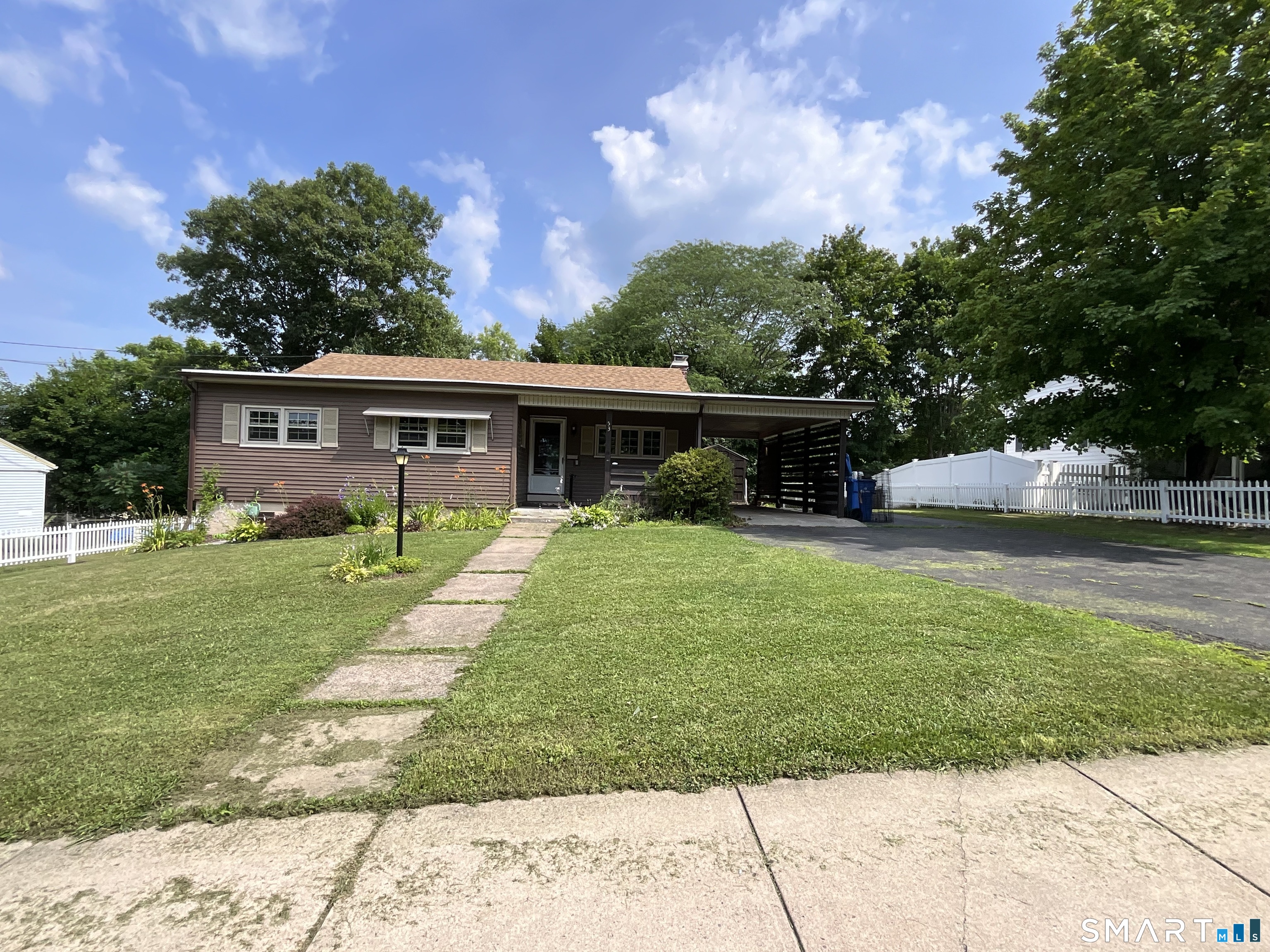 53 Hilltop Drive Manchester CT 06042