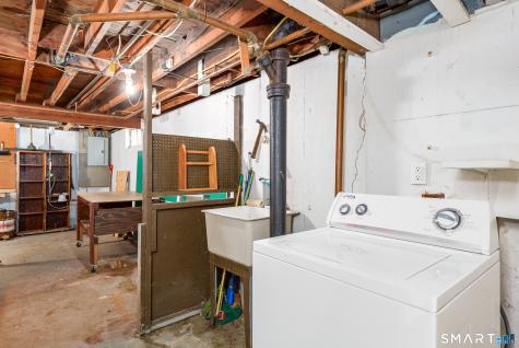 53 Hilltop Drive Manchester CT 06042