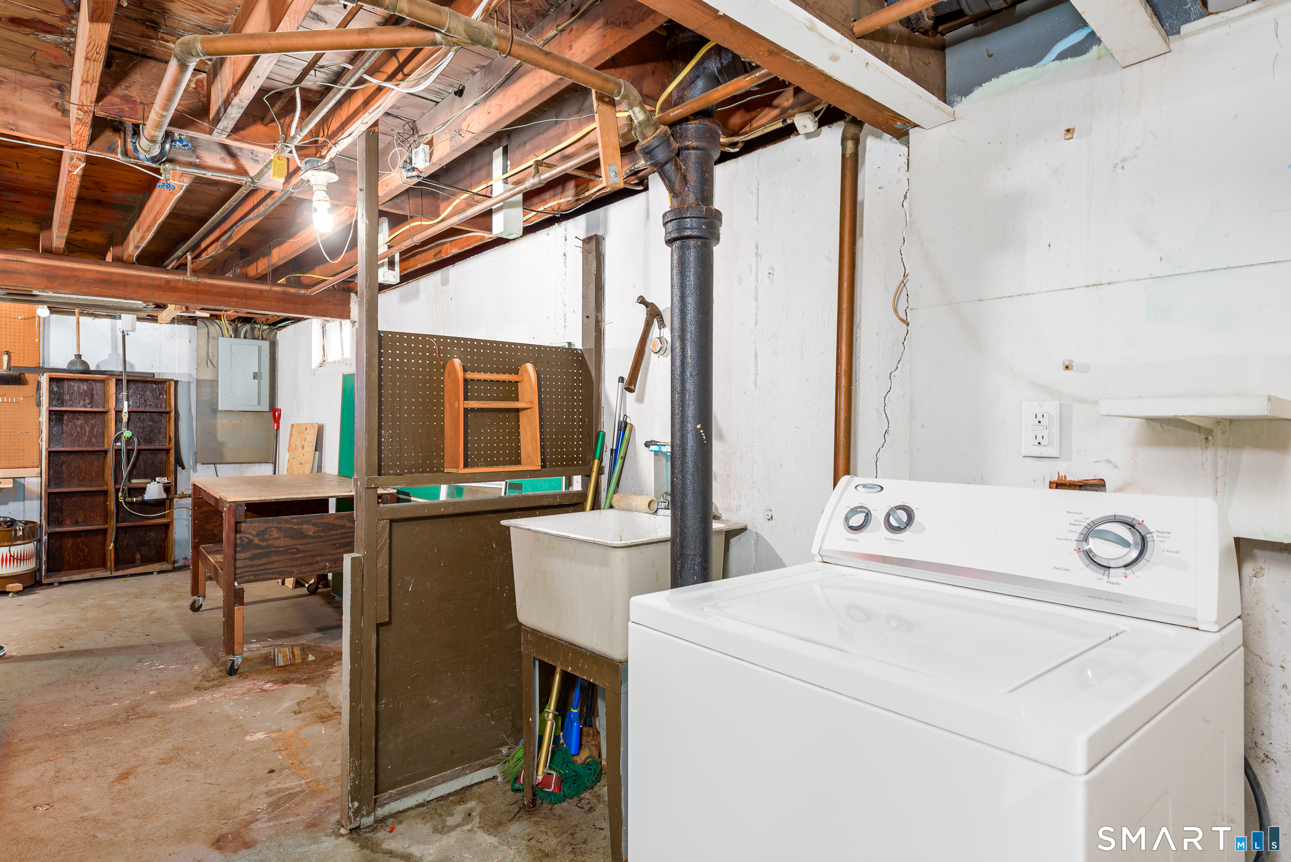 53 Hilltop Drive Manchester CT 06042