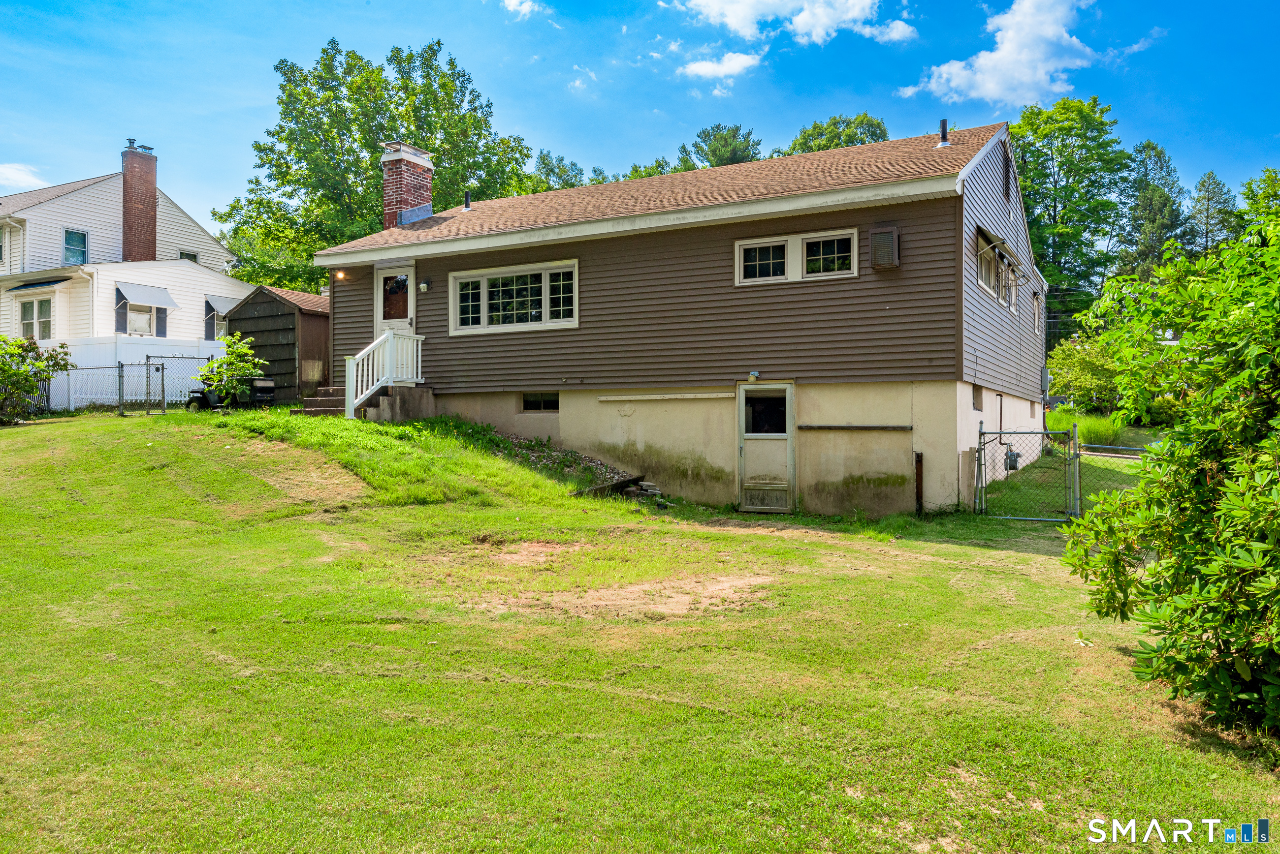 53 Hilltop Drive Manchester CT 06042