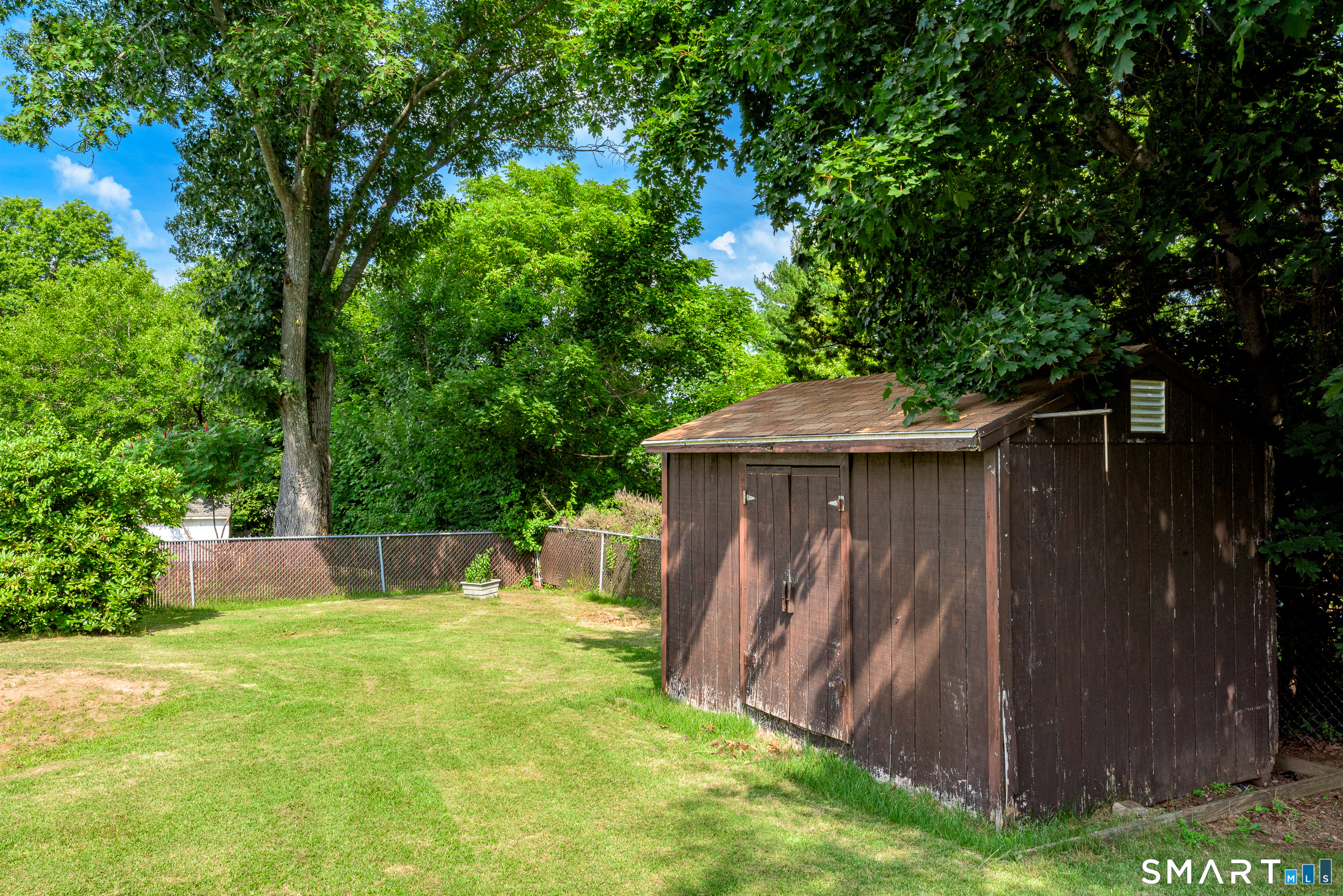 53 Hilltop Drive Manchester CT 06042