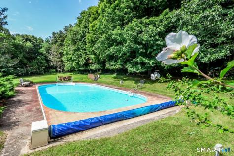 59 Taylor Road Bethel CT 06801