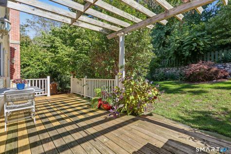 101 Hoyt Street Darien CT 06820
