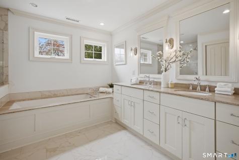 276 Pemburn Drive Fairfield CT 06824