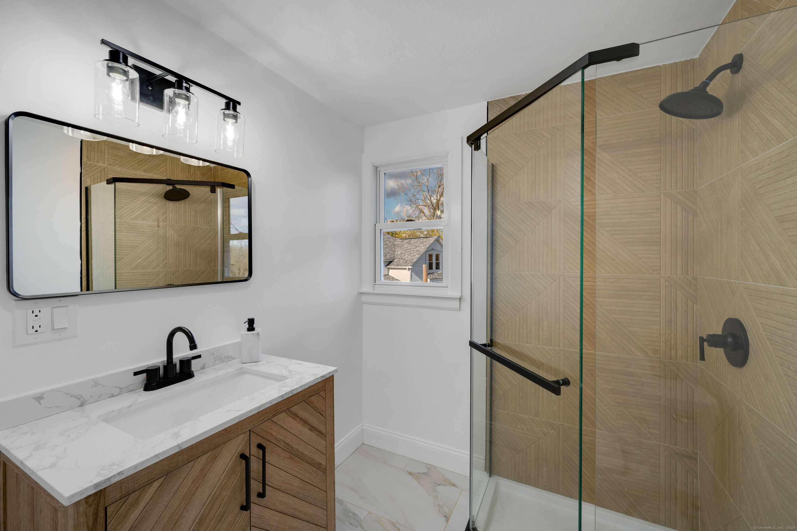 54 Adams Street East Hartford CT 06108