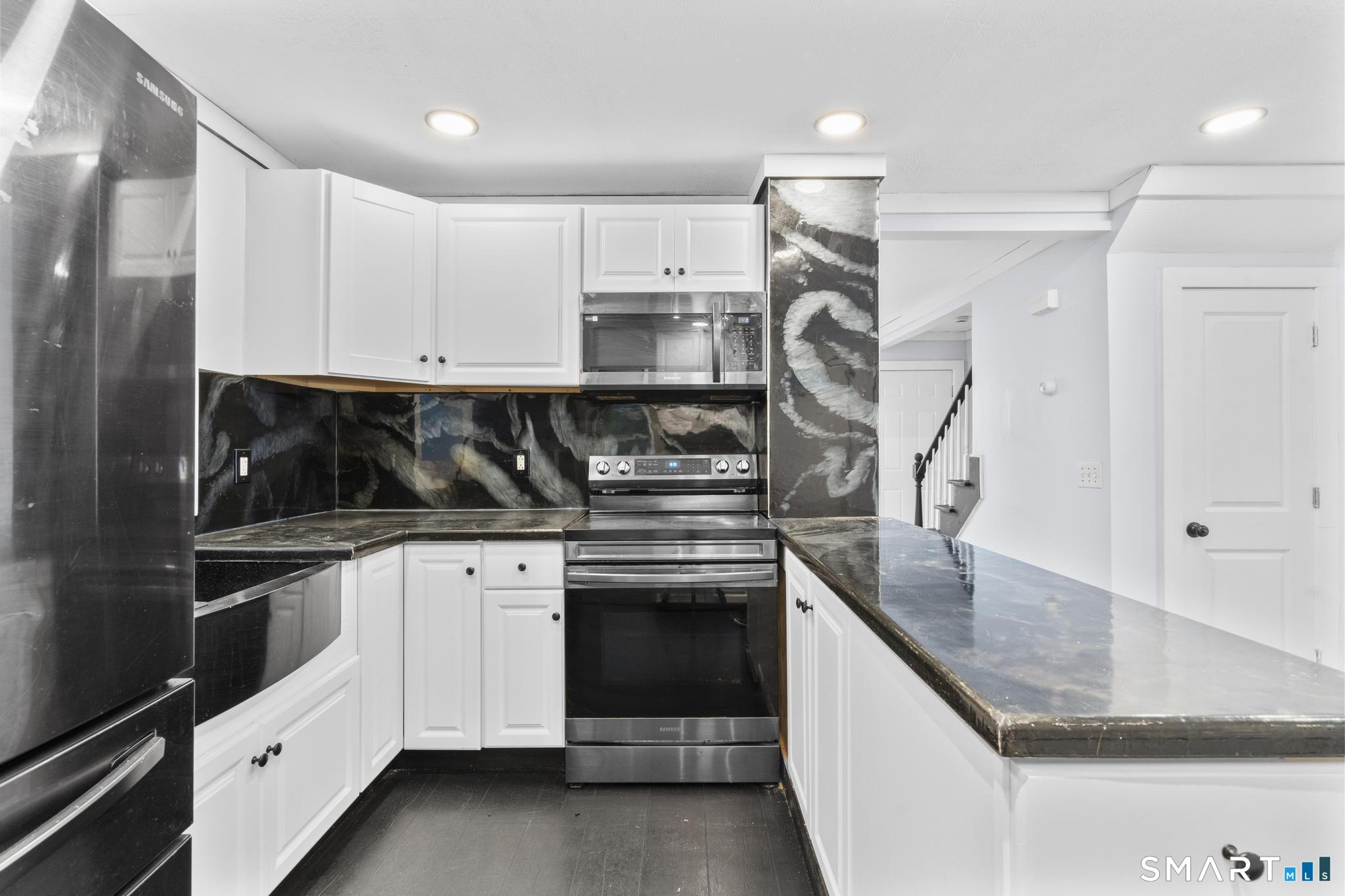 48 Dudley Street Hamden CT 06517