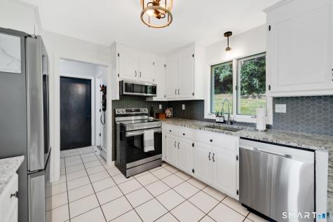 259 Wimbledon North Gate Torrington CT 06790