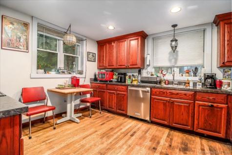 52 Hudson Drive New Fairfield CT 06812