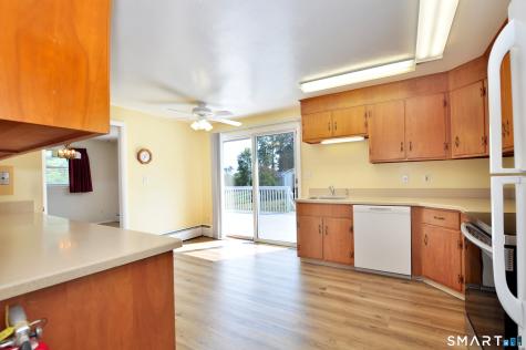 5 Garrison Terrace Bloomfield CT 06002