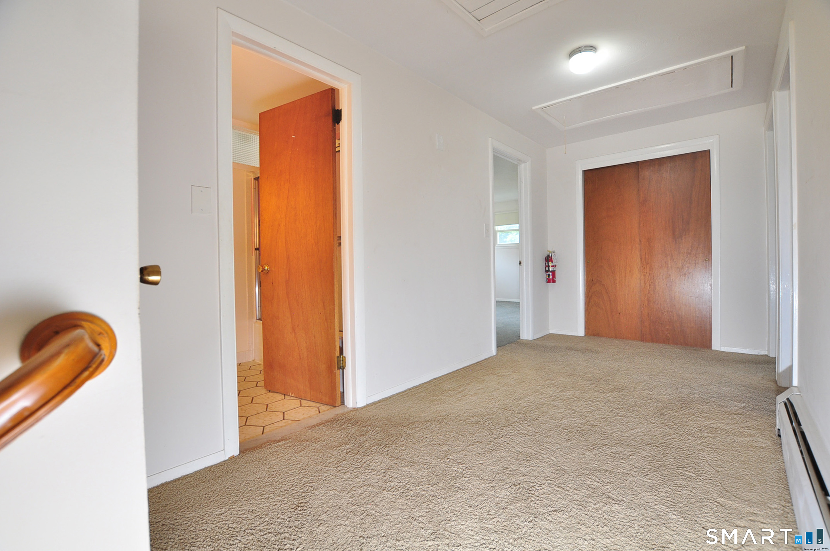 5 Garrison Terrace Bloomfield CT 06002