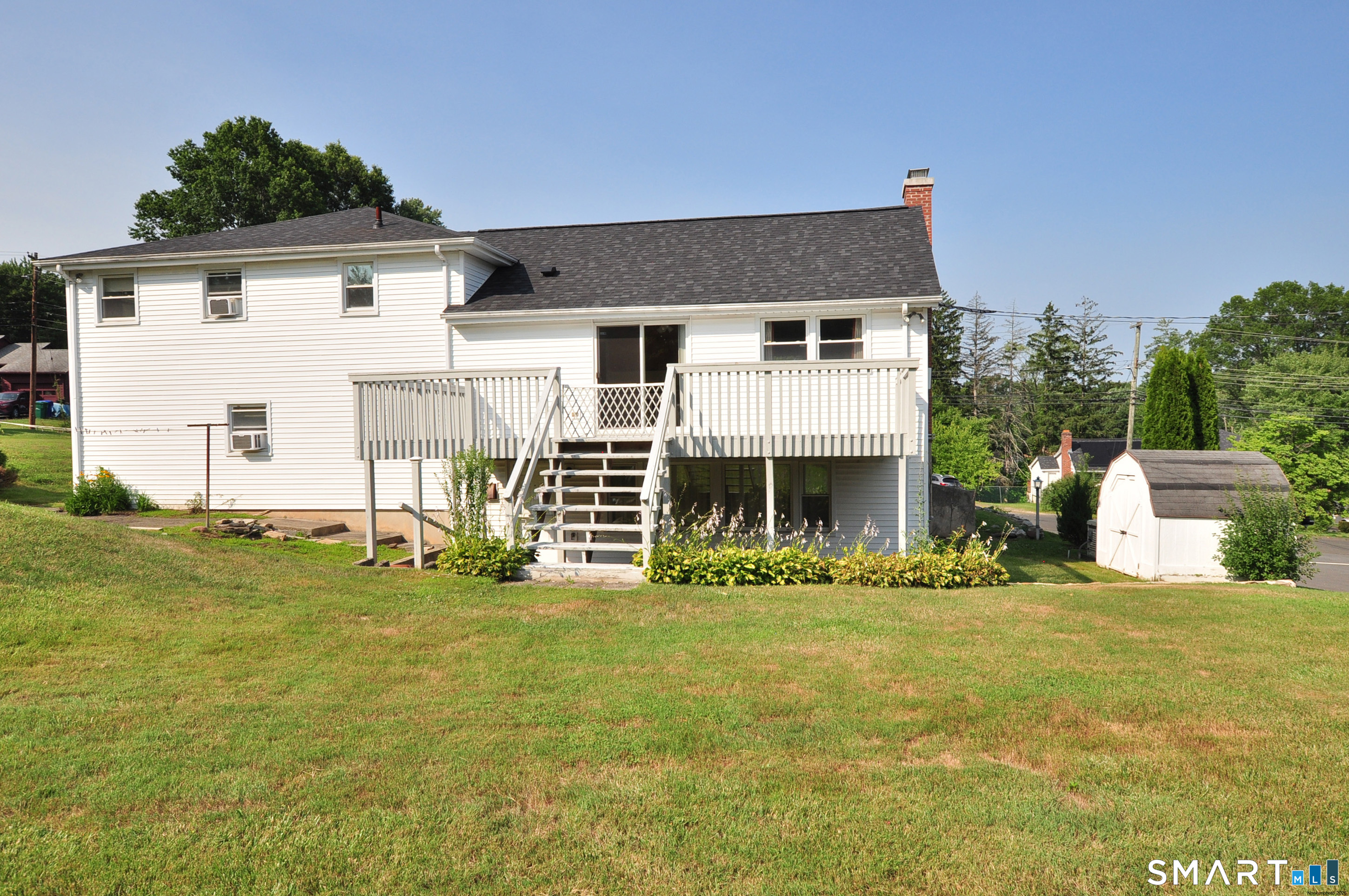 5 Garrison Terrace Bloomfield CT 06002