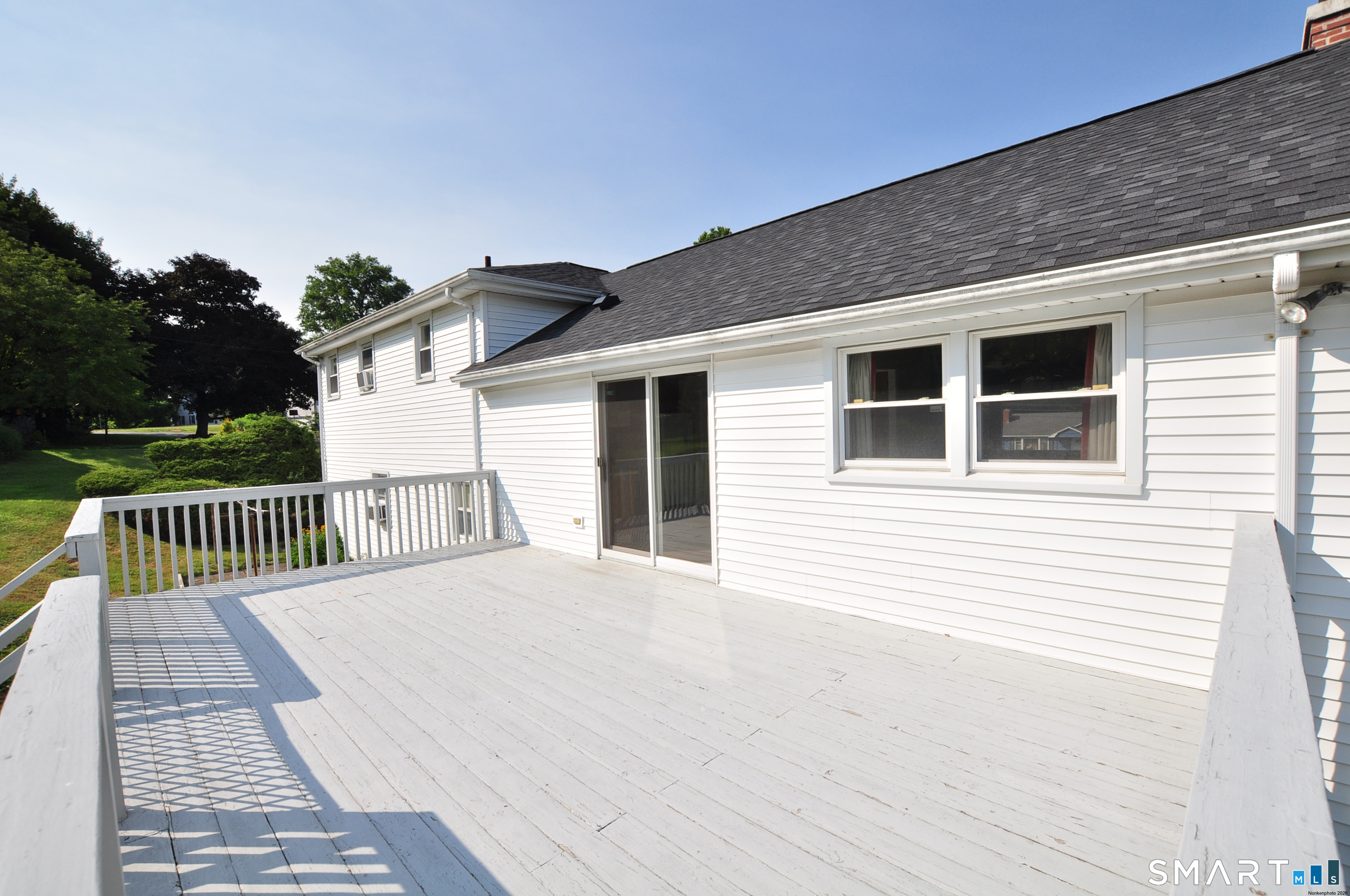 5 Garrison Terrace Bloomfield CT 06002