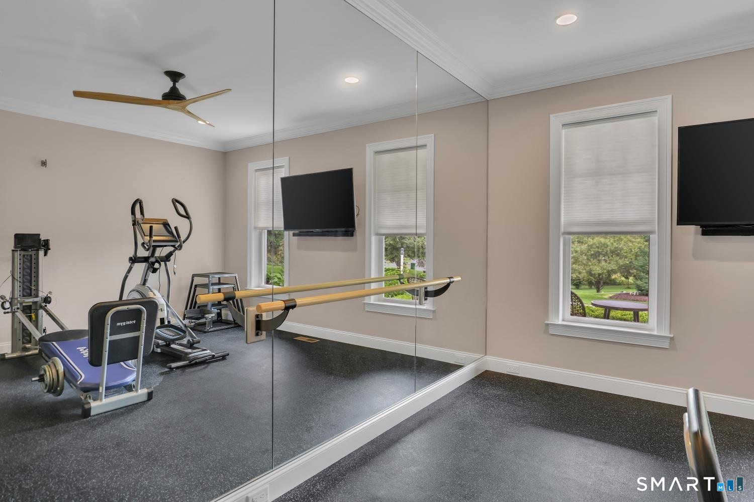 1 Ridgebury Road Simsbury CT 06001