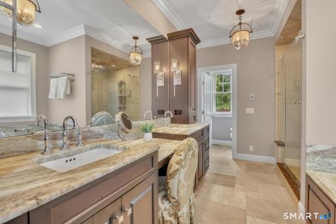 1 Ridgebury Road Simsbury CT 06001