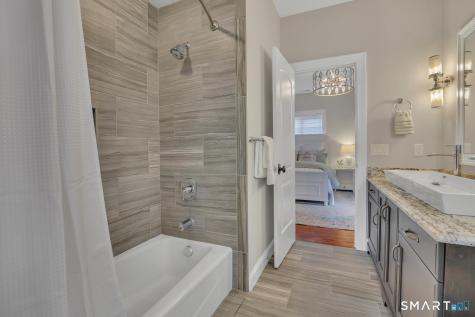 1 Ridgebury Road Simsbury CT 06001