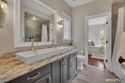 1 Ridgebury Road Simsbury CT 06001