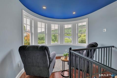 1 Ridgebury Road Simsbury CT 06001
