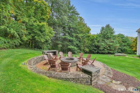 1 Ridgebury Road Simsbury CT 06001
