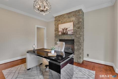 1 Ridgebury Road Simsbury CT 06001
