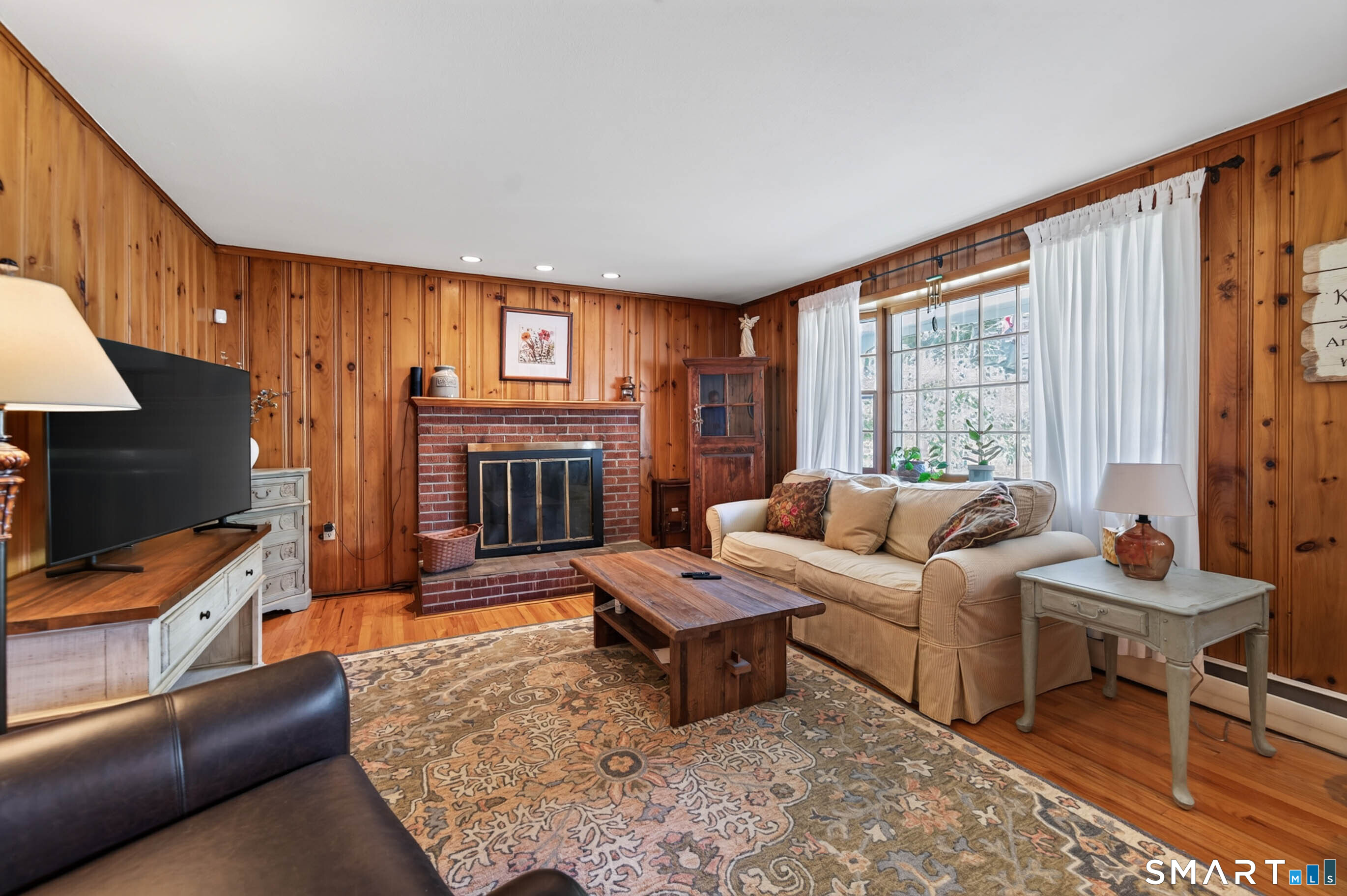 215 West Pond Rd Extension North Branford CT 06471