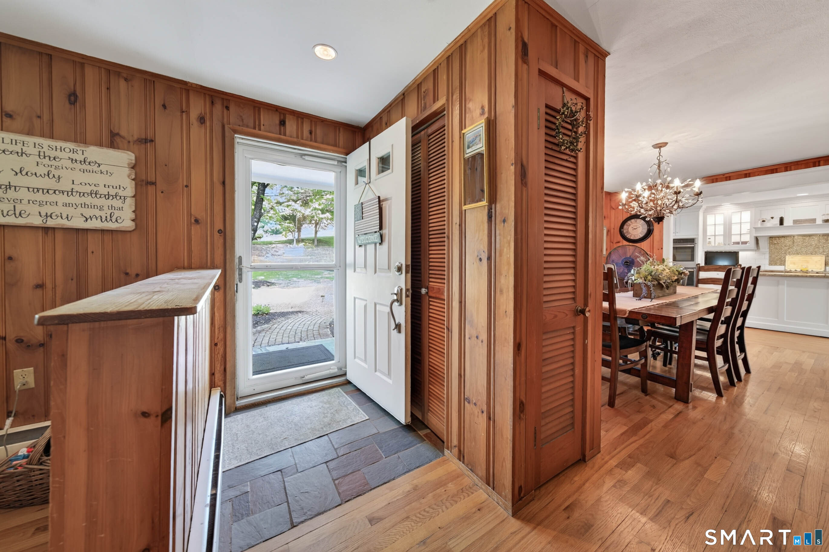215 West Pond Rd Extension North Branford CT 06471