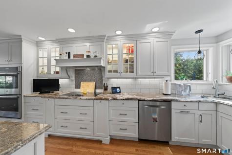 215 West Pond Rd Extension North Branford CT 06471