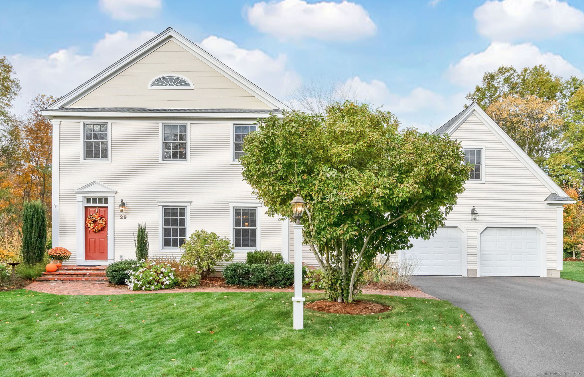 29 Fox Mead Suffield CT 06078