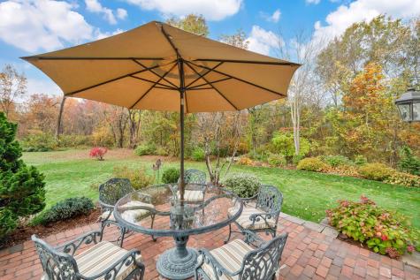 29 Fox Mead Suffield CT 06078