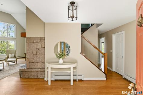 28 Garnet Road Roxbury CT 06783