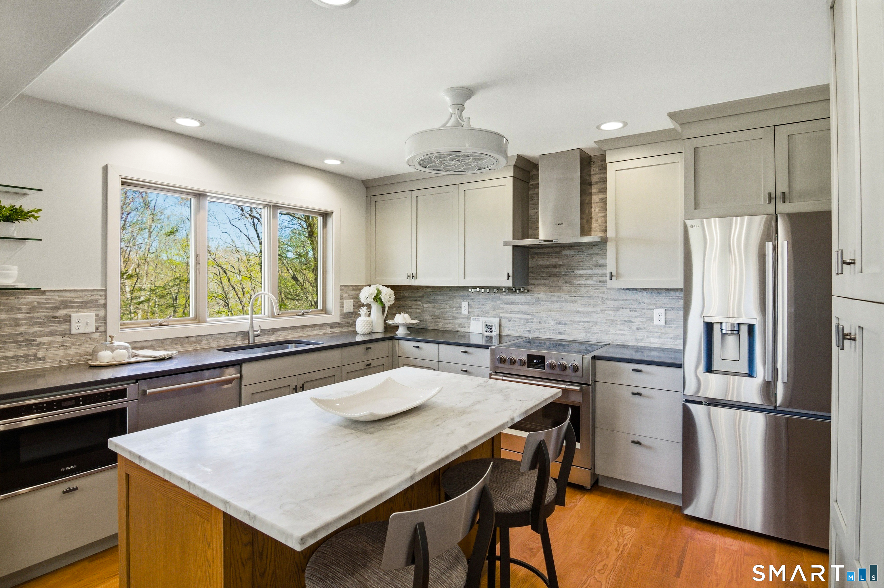 28 Garnet Road Roxbury CT 06783